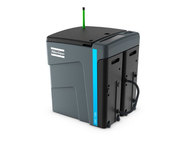 Side-back view of OSC 85 Oil - Water Separator.